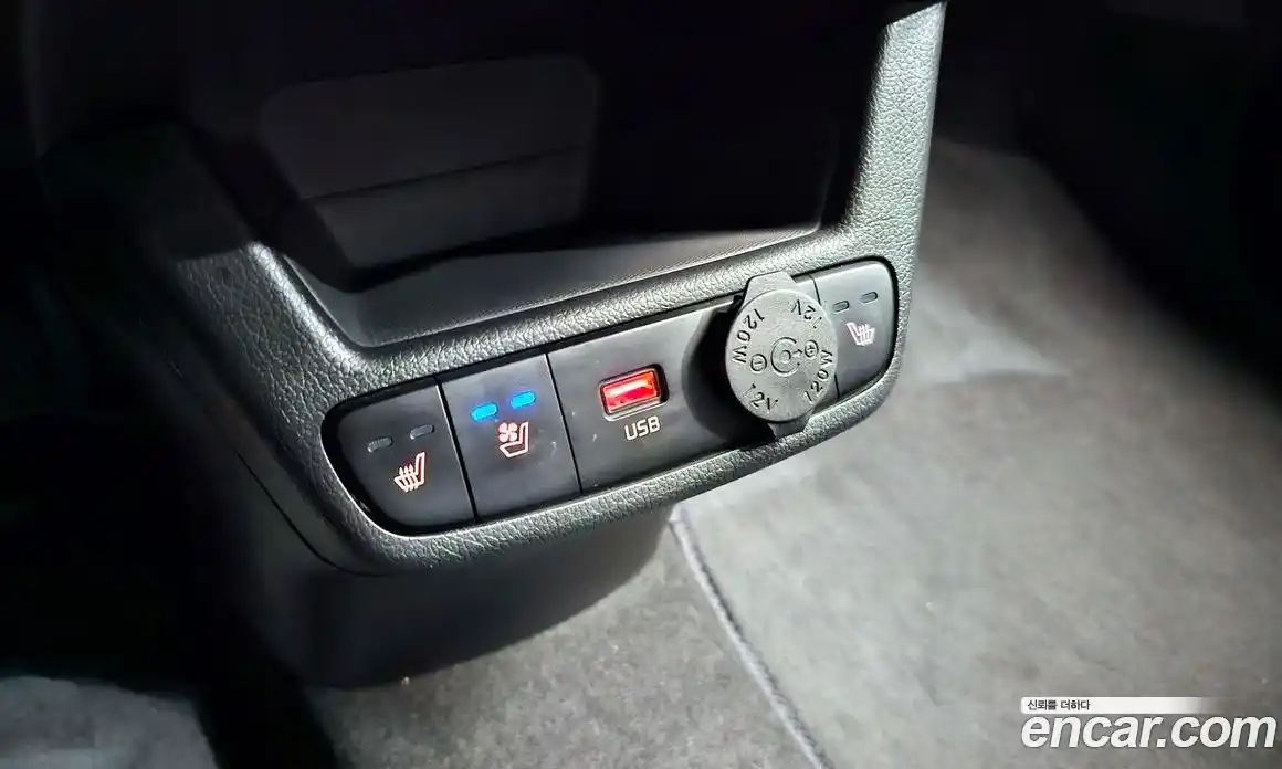 Kia Ray 2023 1.0 автомат (гидро), фото 28