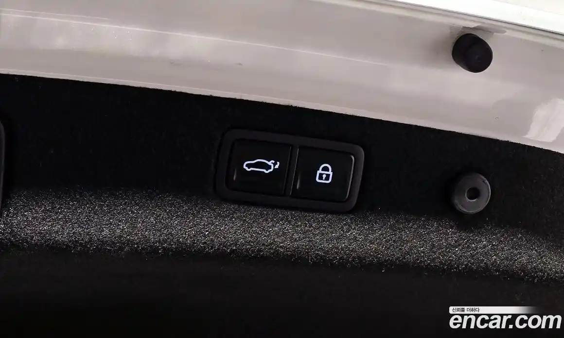 Genesis G70 2025 2.5 автомат (гидро), фото 30
