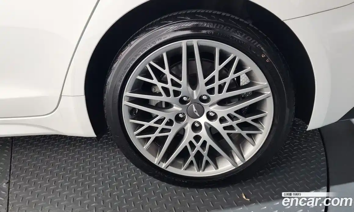 Genesis G70 2021 2.0 автомат (гидро), фото 7