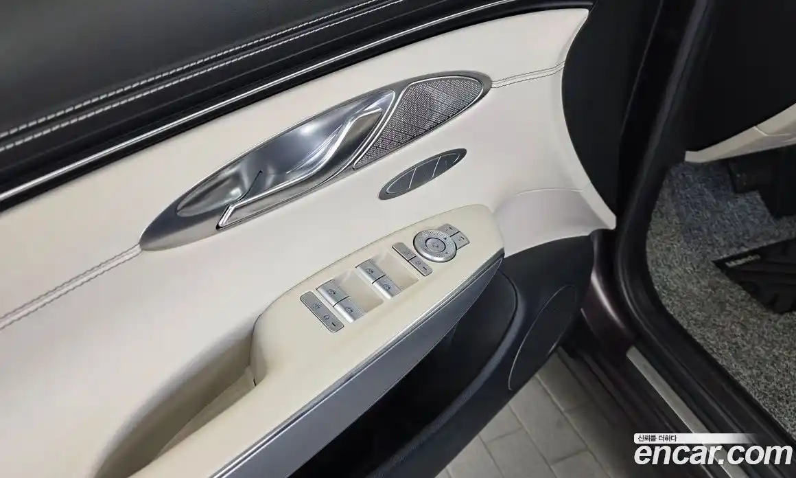 Genesis GV70 2021 2.5 автомат (гидро), фото 34