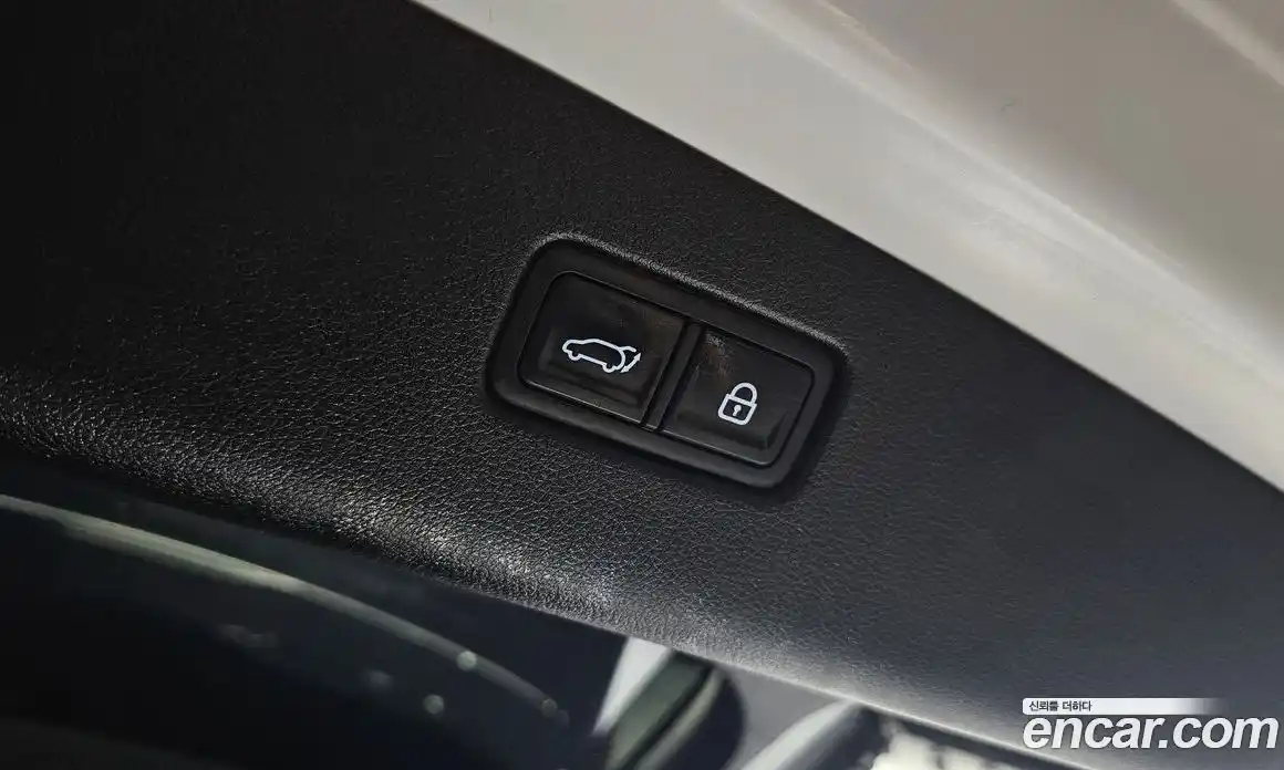 Genesis GV70 2021 2.5 автомат (гидро), фото 17