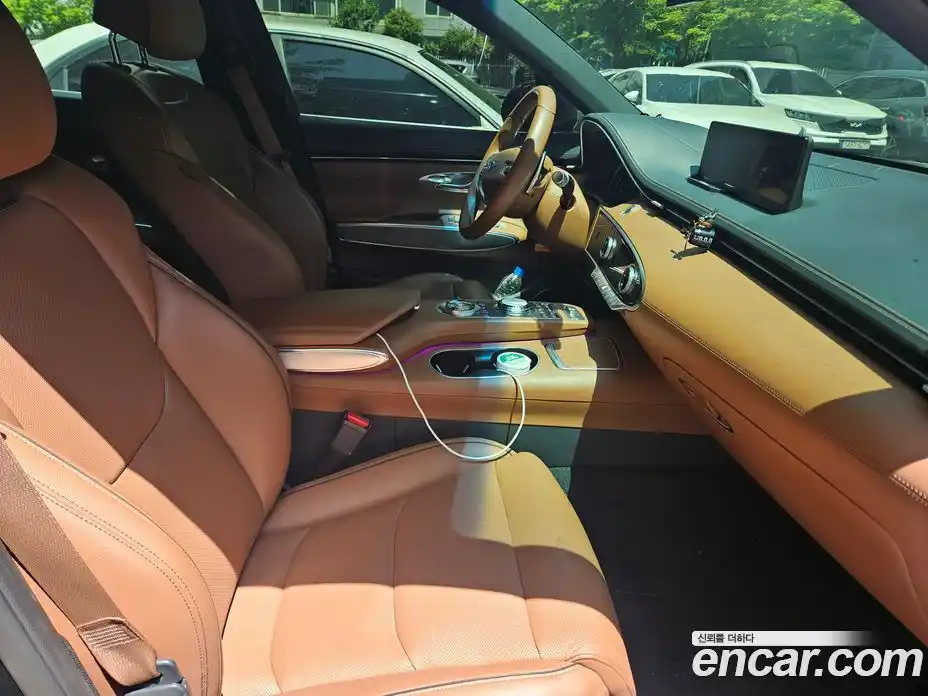 Genesis GV70 2021 3.5 автомат (гидро), фото 4