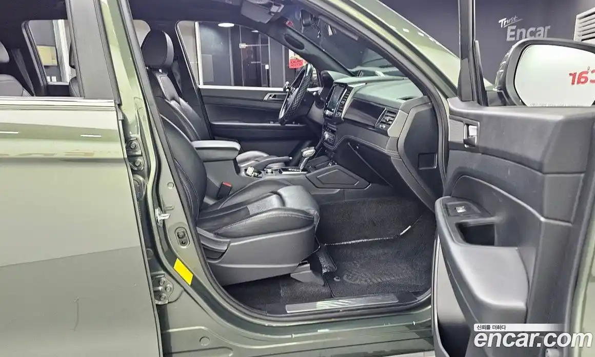 SsangYong Rexton 2023 2.2 автомат (гидро), фото 11