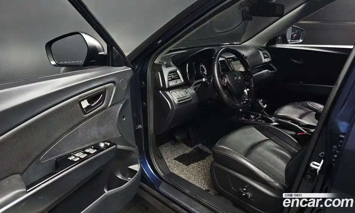 SsangYong TIBOLI 2018 1.6 автомат (гидро), фото 17