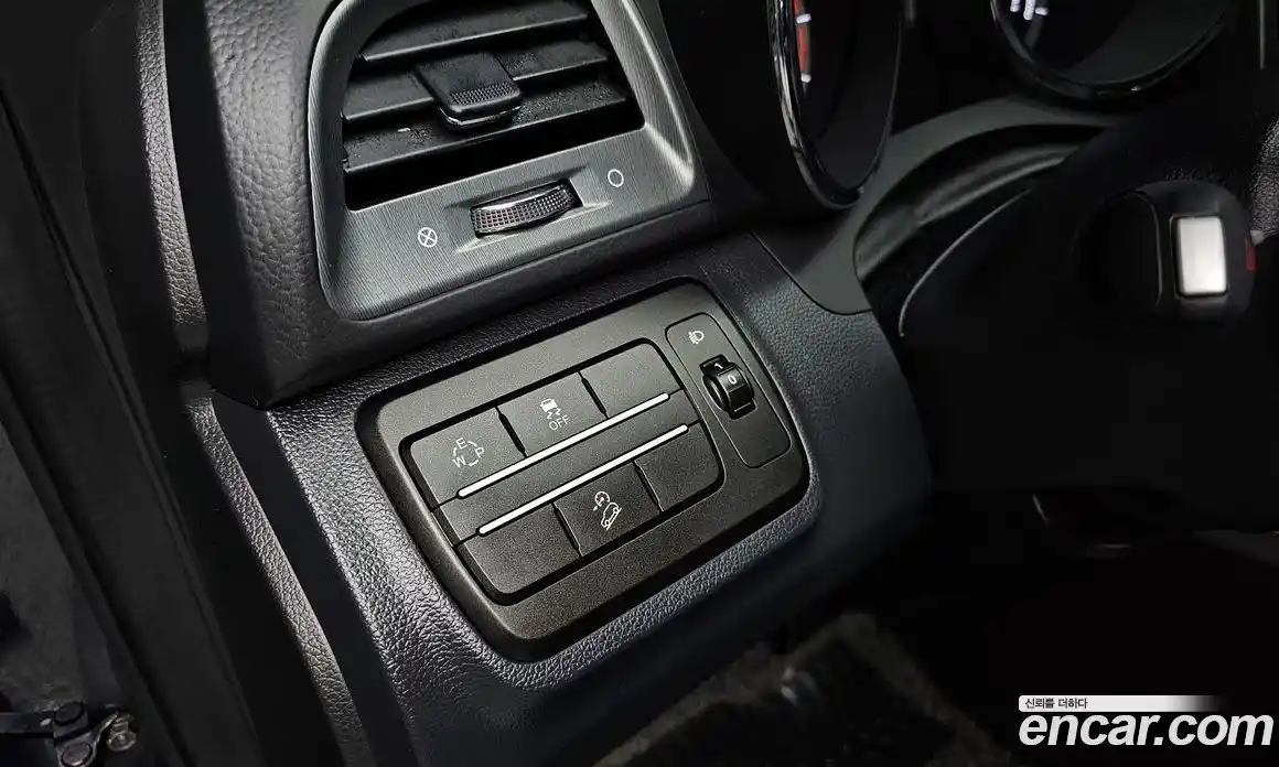 SsangYong TIBOLI 2018 1.6 автомат (гидро), фото 24