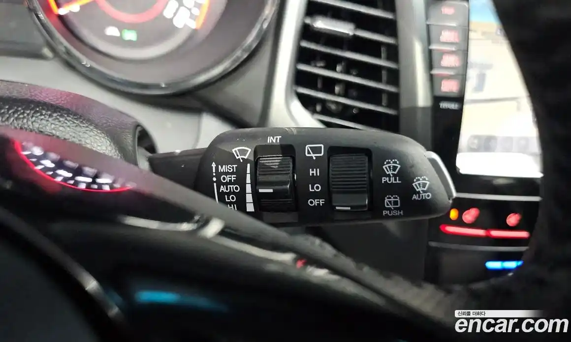 SsangYong TIBOLI 2018 1.6 автомат (гидро), фото 27