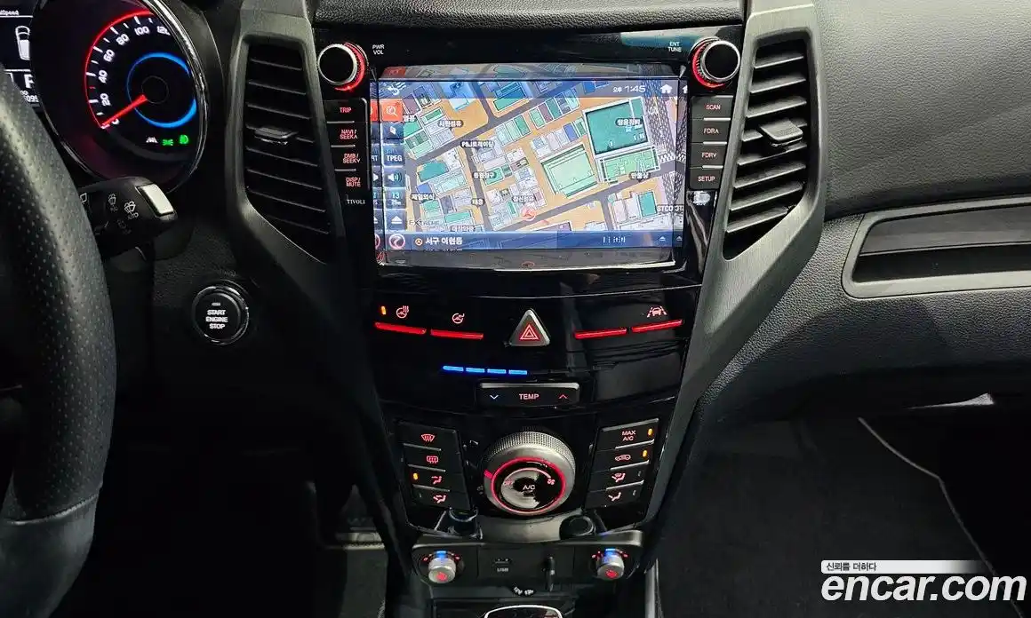 SsangYong TIBOLI 2019 1.6 автомат (гидро), фото 17