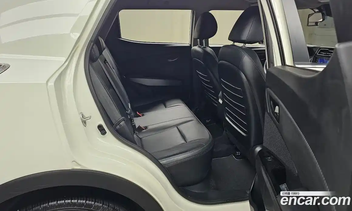 SsangYong TIBOLI 2020 1.6 автомат (гидро), фото 11