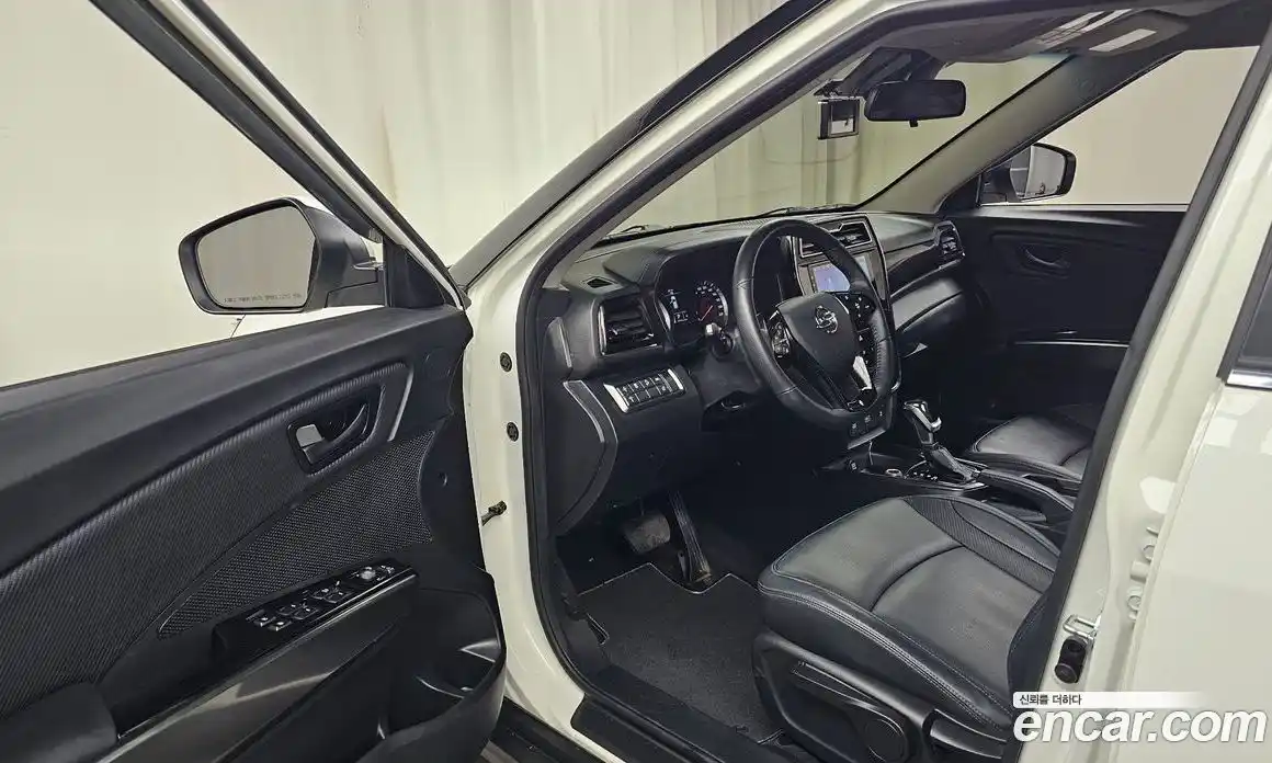SsangYong TIBOLI 2020 1.6 автомат (гидро), фото 10