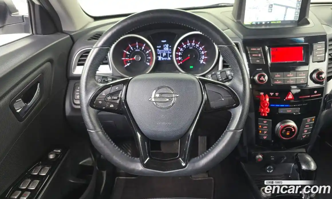SsangYong TIBOLI 2017 1.6 автомат (гидро), фото 14