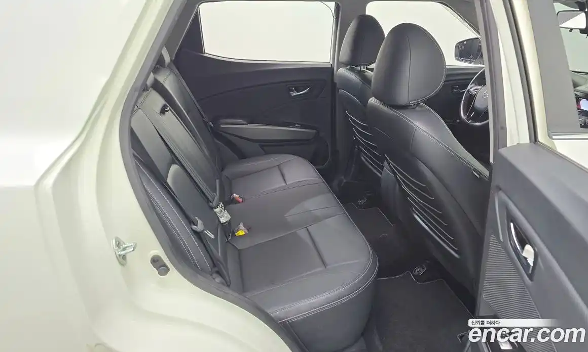 SsangYong TIBOLI 2017 1.6 автомат (гидро), фото 19