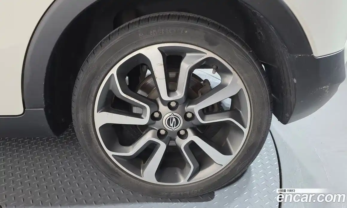 SsangYong TIBOLI 2016 1.6 автомат (гидро), фото 7