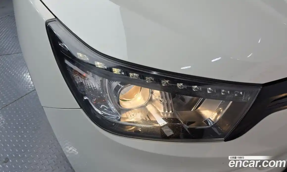 SsangYong TIBOLI 2016 1.6 автомат (гидро), фото 8