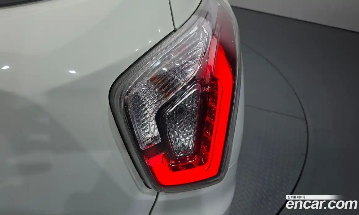 SsangYong TIBOLI 2016 1.6 автомат (гидро), фото 9