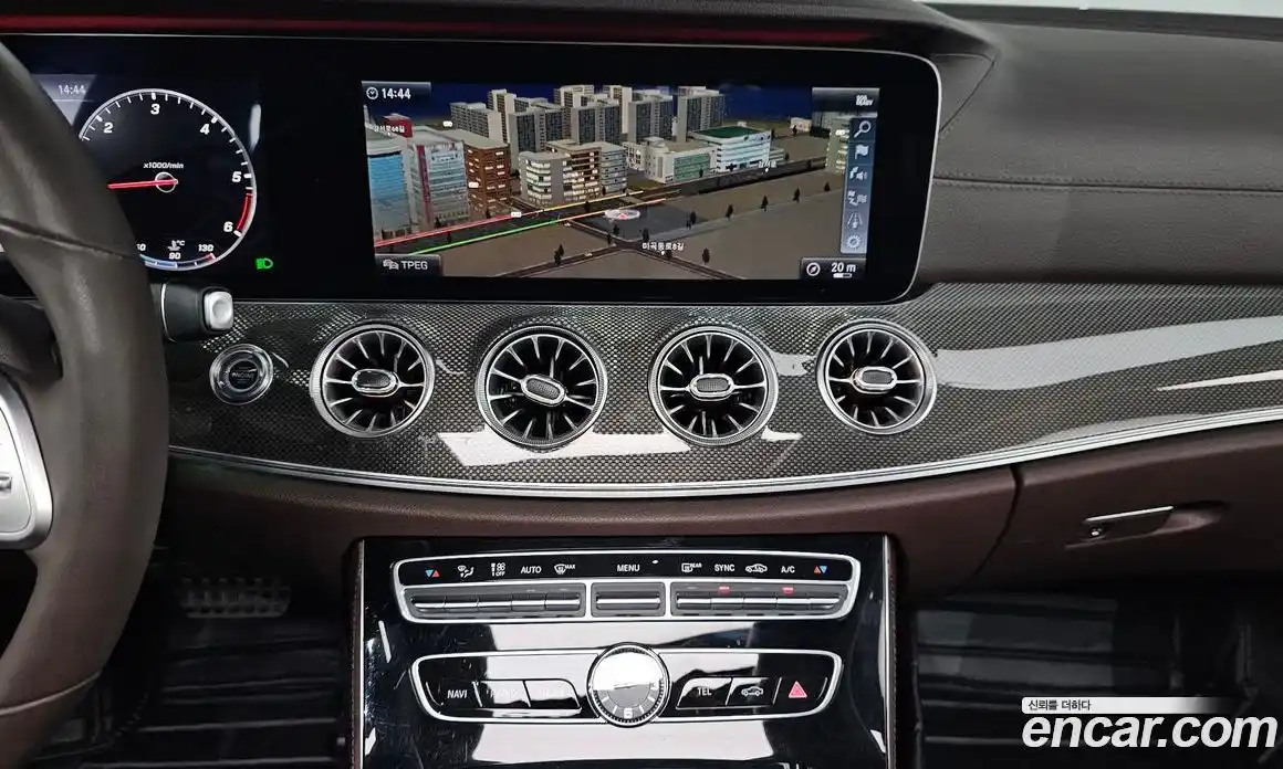 Mercedes-Benz CLS-Class 2019 1.9 гидро, фото 20 Mercedes-Benz CLS-Class 2019 1.9 гидро, фото 20