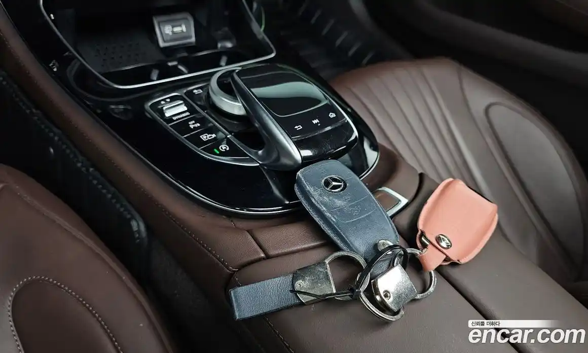 Mercedes-Benz CLS-Class 2019 1.9 гидро, фото 22 Mercedes-Benz CLS-Class 2019 1.9 гидро, фото 22