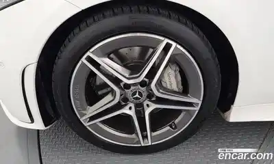 Mercedes-Benz CLS-Class 2019 1.9 гидро, миниатюра 7 Mercedes-Benz CLS-Class 2019 1.9 гидро, миниатюра 7