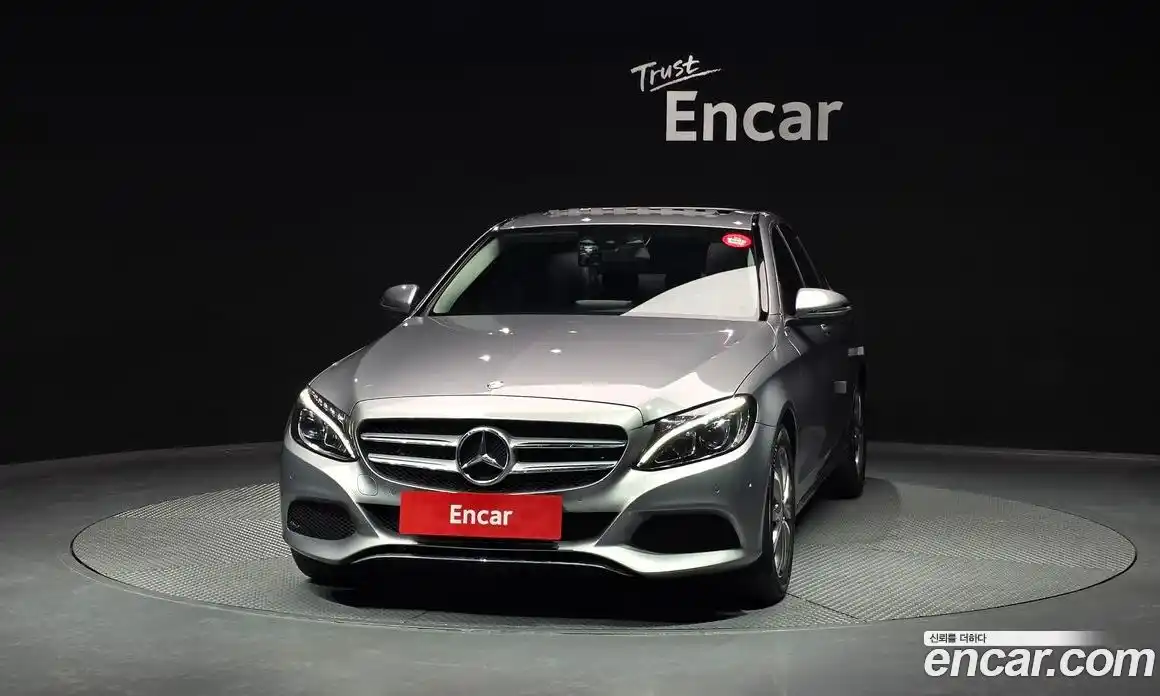 Mercedes-Benz C-Class 2016 2.1 гидро, фото 3 Mercedes-Benz C-Class 2016 2.1 гидро, фото 3
