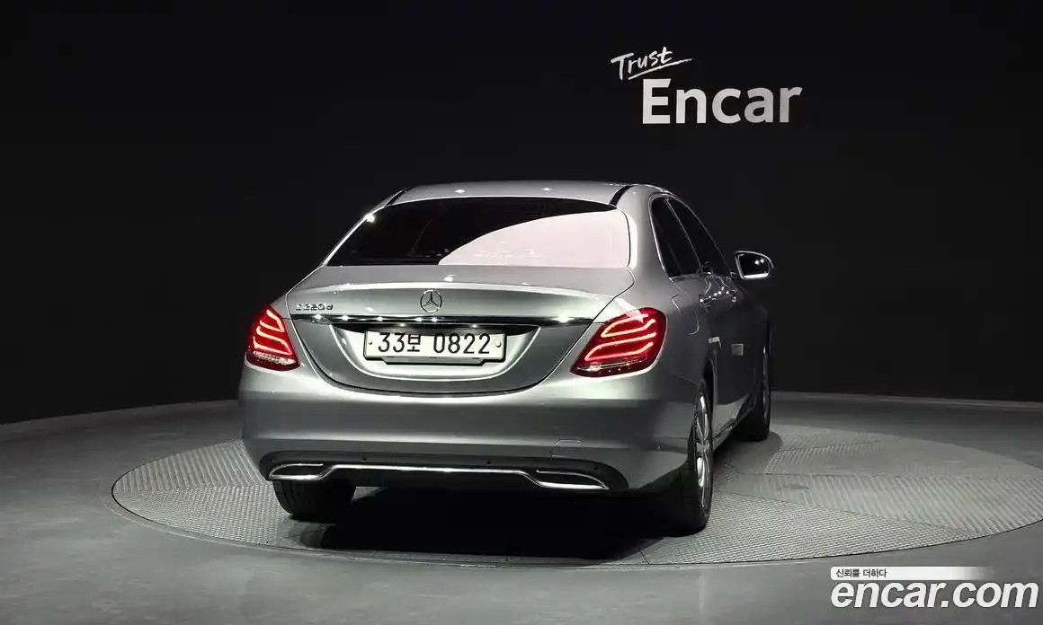 Mercedes-Benz C-Class 2016 2.1 гидро, фото 4 Mercedes-Benz C-Class 2016 2.1 гидро, фото 4