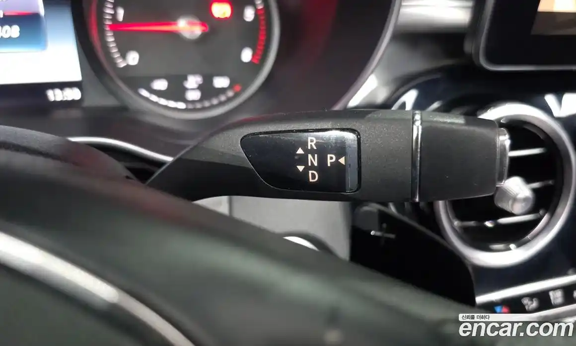 Mercedes-Benz C-Class 2016 2.1 гидро, фото 9 Mercedes-Benz C-Class 2016 2.1 гидро, фото 9
