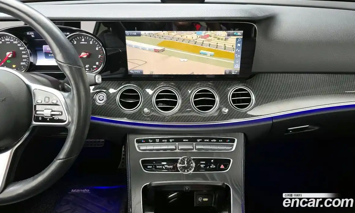 Mercedes-Benz E-Class 2019 2.0 автомат (гидро), фото 19