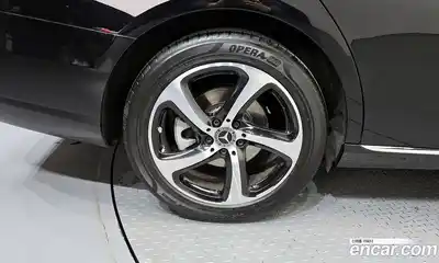 Mercedes-Benz E-Class 2019 2.0 автомат (гидро), миниатюра 5