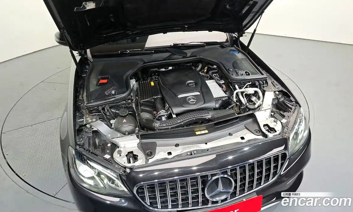 Mercedes-Benz E-Class 2019 2.0 автомат (гидро), фото 6
