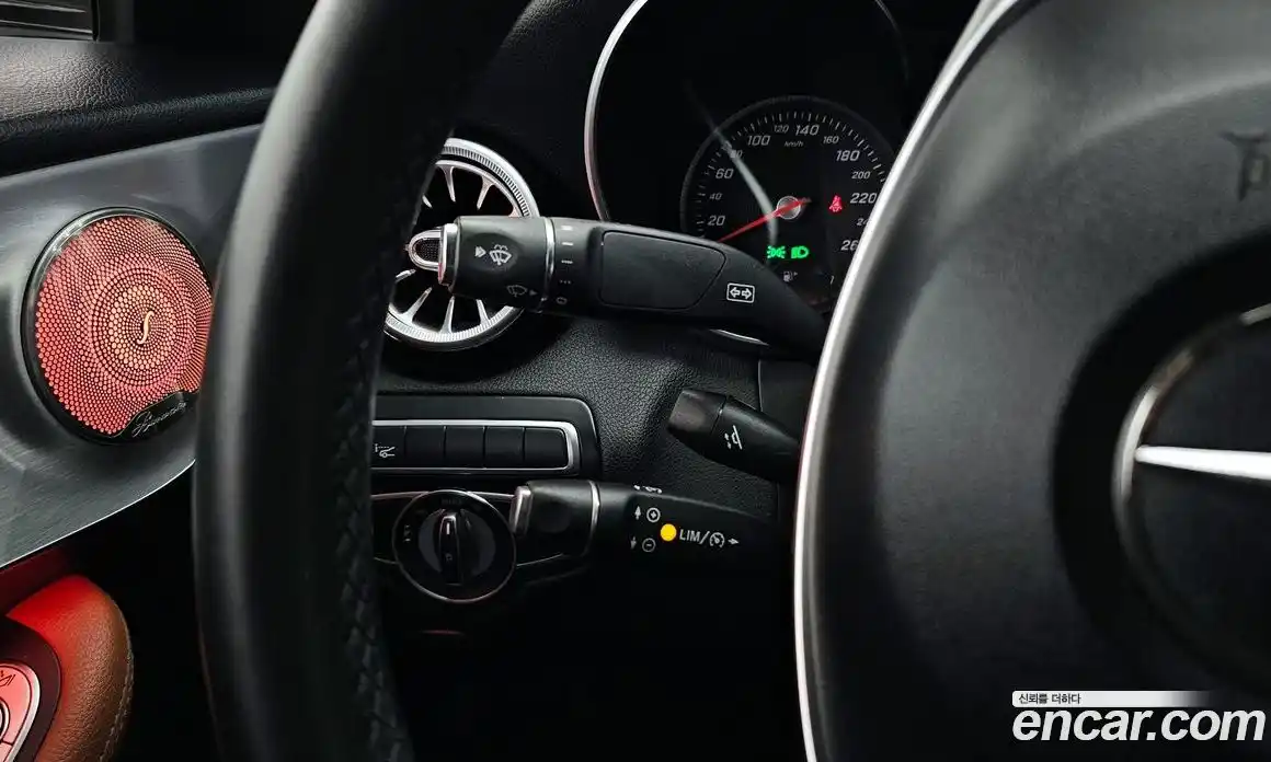 Mercedes-Benz C-Class 2017 2.0 автомат (гидро), фото 23