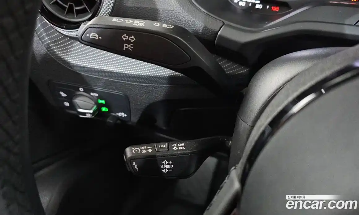 Audi Q2 2023 2.0 автомат (гидро), фото 27