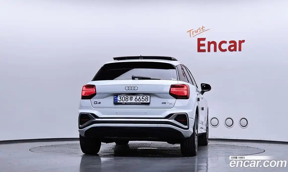 Audi Q2 2023 2.0 автомат (гидро), фото 4