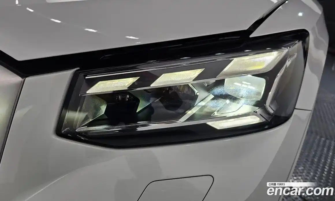 Audi Q2 2023 2.0 автомат (гидро), фото 8