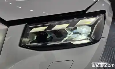Audi Q2 2023 2.0 автомат (гидро), миниатюра 8