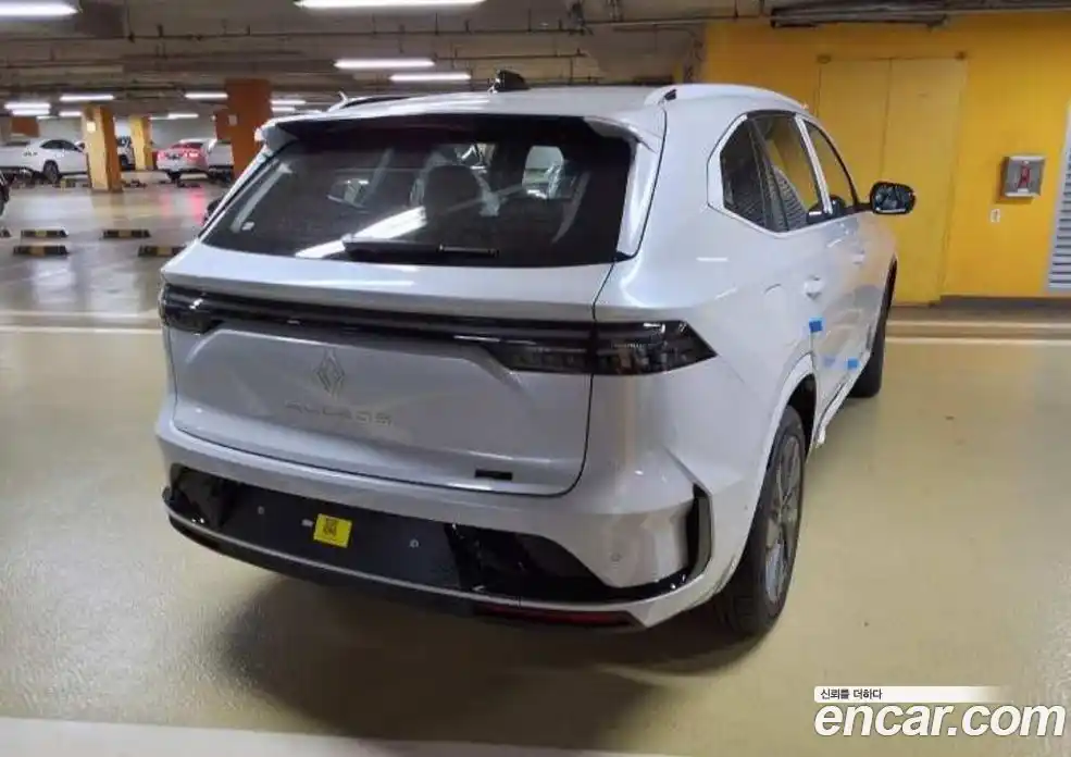 Renault Grand Koleos 2026 1.5 гидро, фото 6