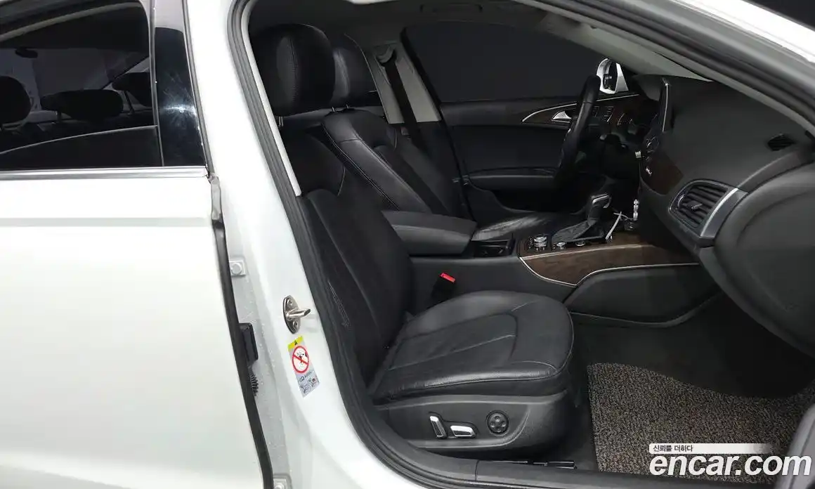 Audi A6 2016 2.0 автомат (гидро), фото 11