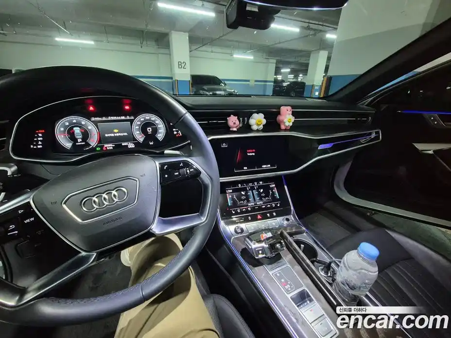 Audi A6 2023 2.0 автомат (гидро), фото 14