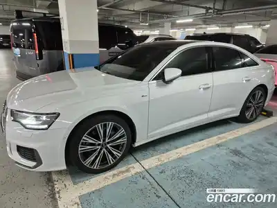 Audi A6 2023 2.0 автомат (гидро), миниатюра 3