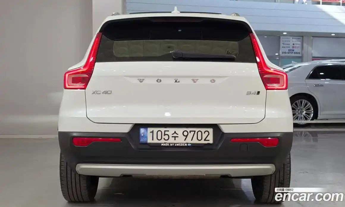 Volvo XC40 2020 2.0 автомат (гидро), фото 4