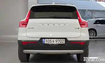 Volvo XC40 2020 2.0 автомат (гидро), миниатюра 4