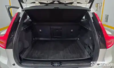 Volvo XC40 2020 2.0 автомат (гидро), миниатюра 8
