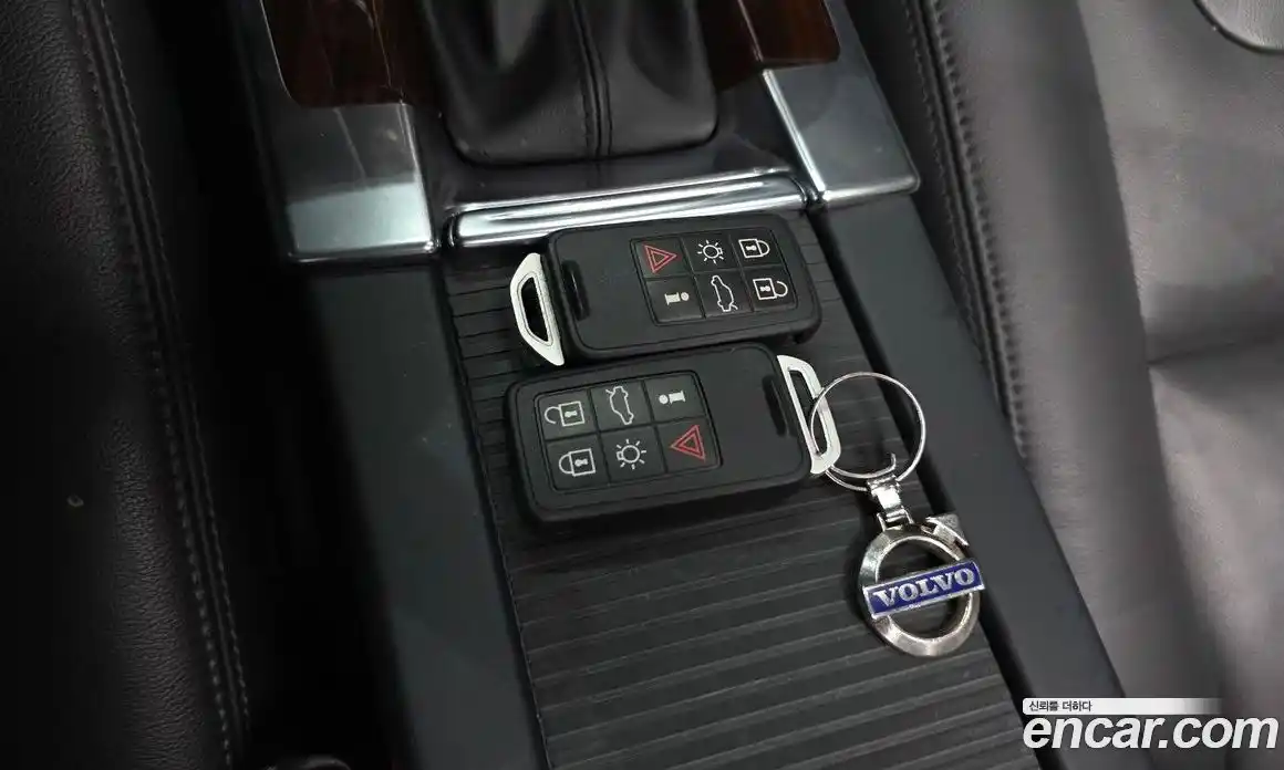 Volvo XC60 2015 2.4 автомат (гидро), фото 19