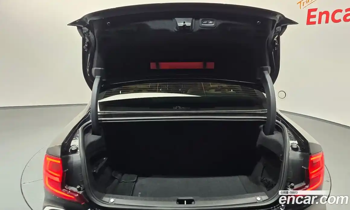 Volvo S90 2019 2.0 автомат (гидро), фото 23