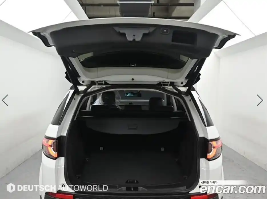Land Rover Discovery Sport 2017 2.0 автомат (гидро), фото 19