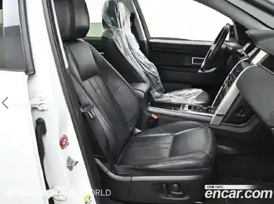 Land Rover Discovery Sport 2017 2.0 автомат (гидро), миниатюра 10