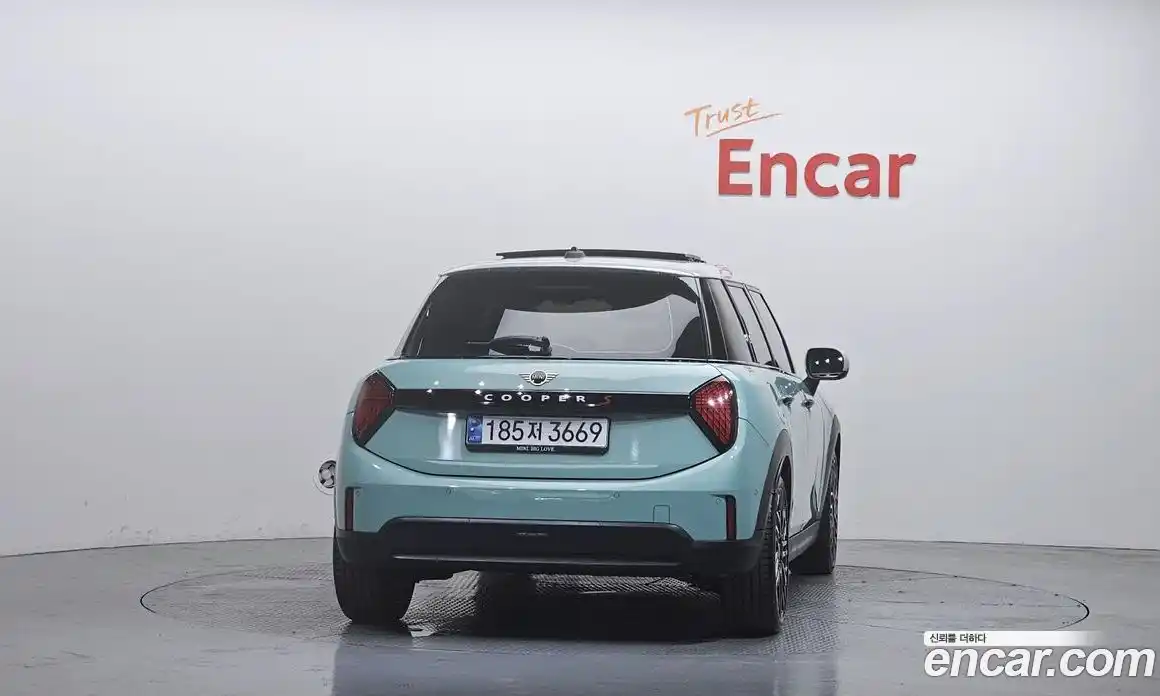 Mini Cooper 2024 2.0 автомат (гидро), фото 4