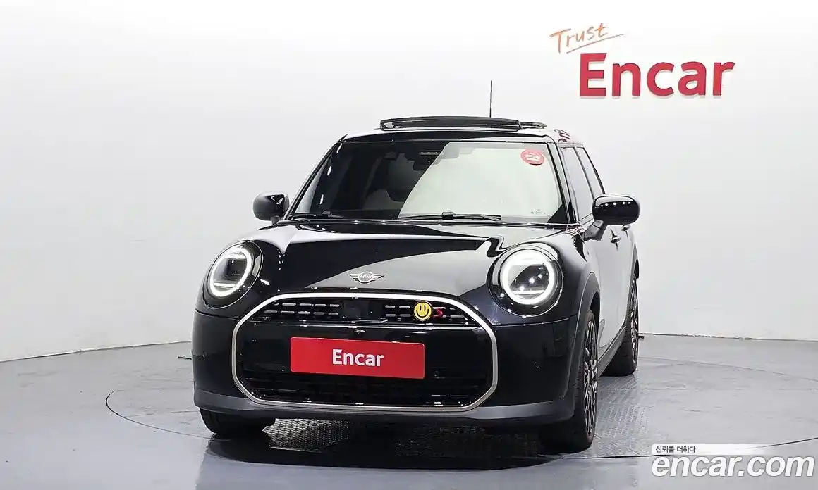 Mini Cooper 2024 2.0 автомат (гидро), фото 3
