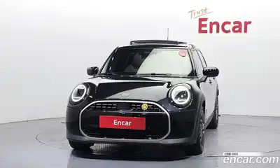 Mini Cooper 2024 2.0 автомат (гидро), миниатюра 3