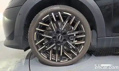 Mini Cooper 2024 2.0 автомат (гидро), миниатюра 5