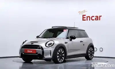Mini Cooper, 2022, 27 996 км