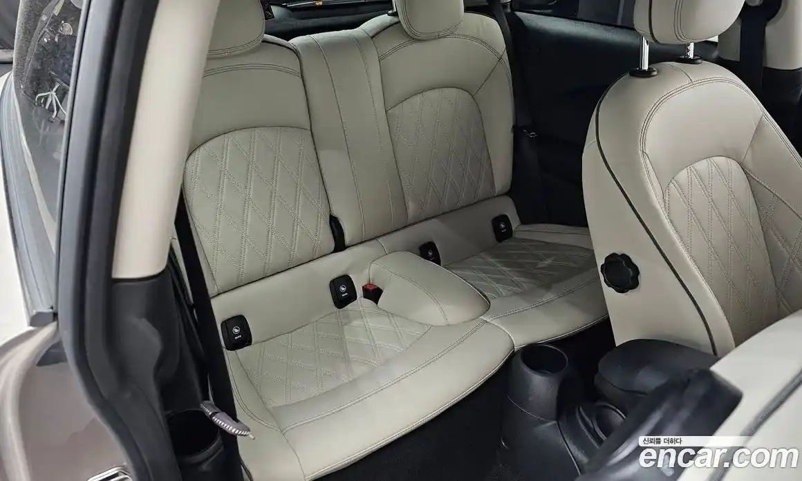 Mini Cooper 2022 2.0 автомат (гидро), фото 17