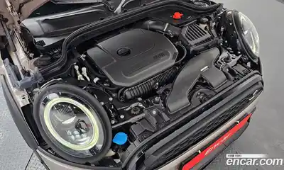 Mini Cooper 2022 2.0 автомат (гидро), миниатюра 6